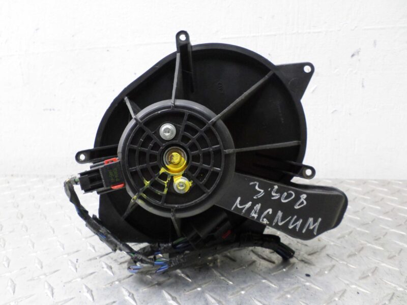 Изображение товара 147166 - 00147166 ventilyator otopitelya (motorchik pechki) Ford B MAX