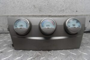 Изображение товара 233805 - 00233805 pereklyuchatel otopitelya Subaru Tribeca