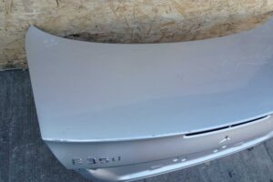Изображение товара 269587 - 00269587 kryshka bagazhnika Ford Escape20240531150542 2
