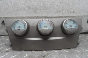 Изображение товара 3109w40248 - 3109w40248 pereklyuchatel otopitelya Subaru Tribeca