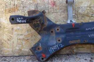 Изображение товара 33201 - 00033201 balka perednyaya Mercedes CLA 2