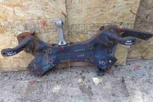 Изображение товара 33201 - 00033201 balka perednyaya Mercedes CLA