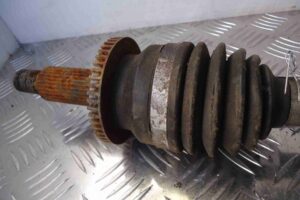 Изображение товара 81819 - 00081819 poluos zadnyaya levaya Pontiac TransSport 3