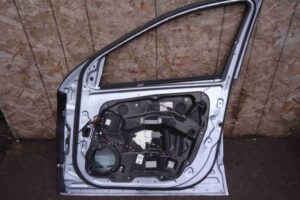 Изображение товара 96237 - 00096237 dver perednyaya pravaya Ford Transit Connect 1