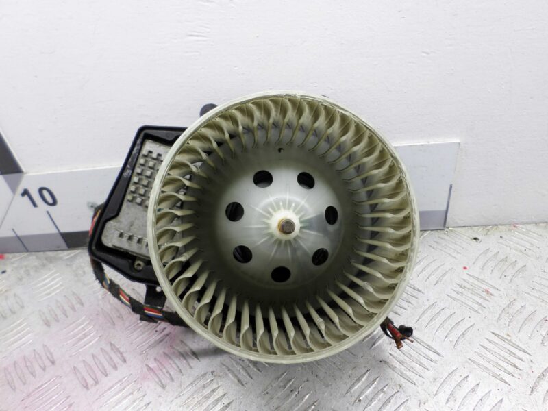 Изображение товара 122024 - 00122024 ventilyator otopitelya (motorchik pechki) Honda Pilot
