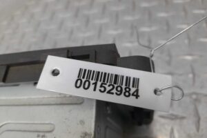 Изображение товара 152984 - 00152984 magnitola Pontiac Vibe 2