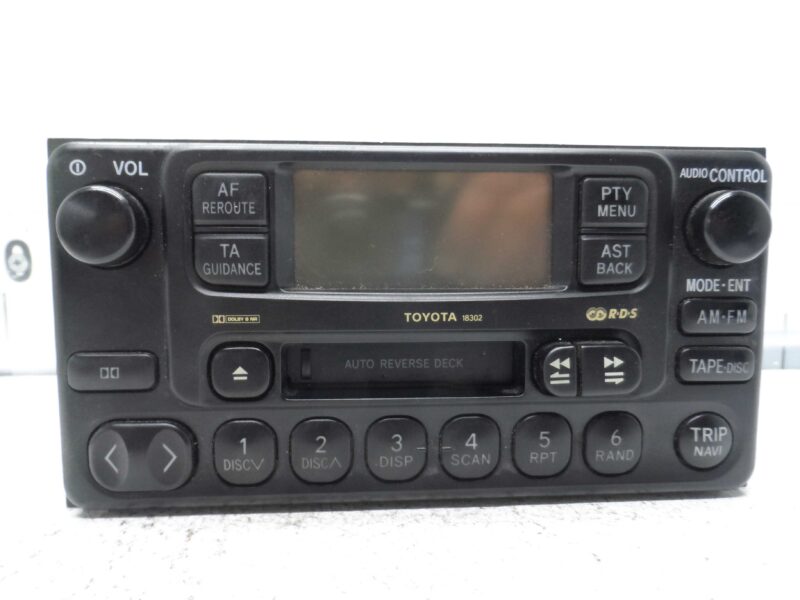 Изображение товара 181455 - 00181455 magnitola Rover 75