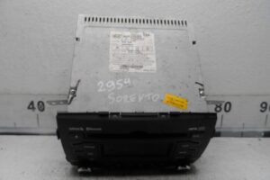 Изображение товара 184388 - 00184388 magnitola Audi TT 2
