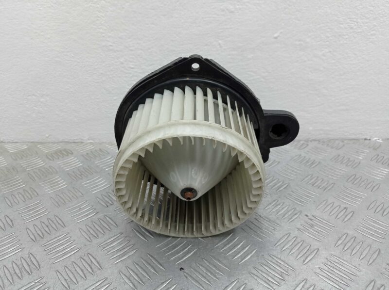Изображение товара 242394 - 00242394 ventilyator otopitelya (motorchik pechki) Toyota Ipsum