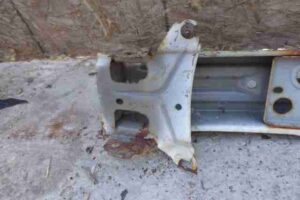 Изображение товара 498 - 00000498 usilitel bampera perednij Ford Kuga 3