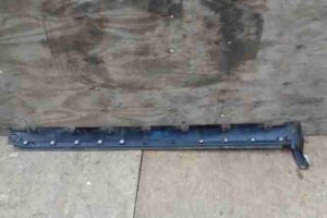 Изображение товара 33780 - 00033780 porog plastikovyj levyj Ford Kuga 3