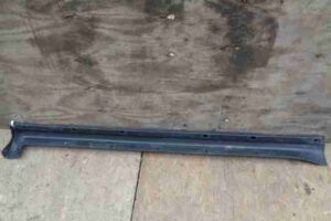 Изображение товара 45687 - 00045687 porog plastikovyj levyj Peugeot 306 3