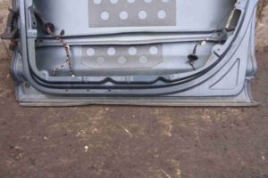 Изображение товара 98147 - 00098147 dver perednyaya pravaya Toyota Corolla Matrix 1