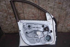 Изображение товара 98485 - 00098485 dver perednyaya levaya Ford Escort 1