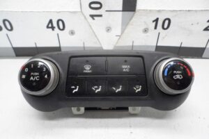 Изображение товара 148164 - 00148164 pereklyuchatel otopitelya Mercedes CLA