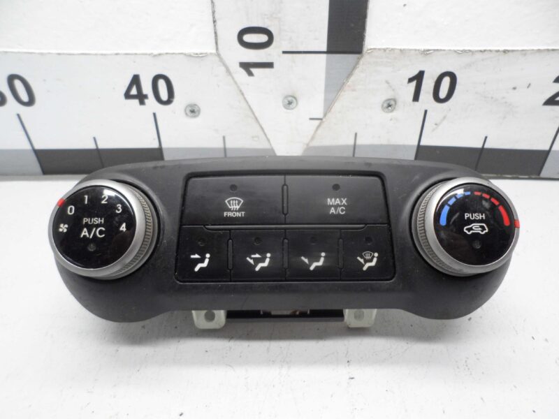 Изображение товара 148164 - 00148164 pereklyuchatel otopitelya Mercedes CLA