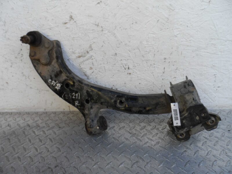 Изображение товара 191309 - 00191309 rychag perednij pravyj nizhnij Renault Sandero
