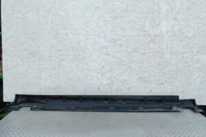 Изображение товара 236598 - 00236598 porog plastikovyj levyj Ford Escort 3