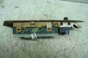 Изображение товара 46 - 00000046 knopka steklopodemnika Lexus LS 2