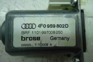 Изображение товара 56 - 00000056 steklopodemnik perednij pravyj 2