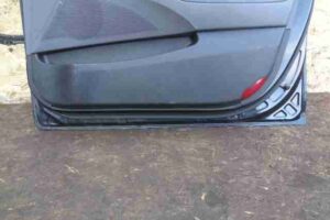 Изображение товара 68 - 00000068 dver perednyaya pravaya 1