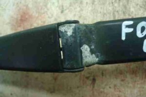 Изображение товара 69 - 00000069 povodok stekloochistitelya Peugeot 107 1