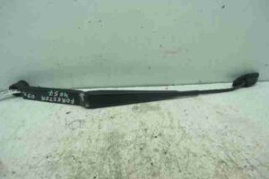 Изображение товара 69 - 00000069 povodok stekloochistitelya Peugeot 107 2