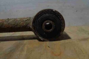 Изображение товара 92 - 00000092 rychag zadnij pravyj 3