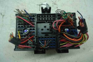 Изображение товара 212 - 00000212 blok predokhranitelej Peugeot 406 2