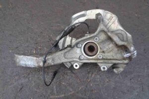 Изображение товара 213 - 00000213 kulak povorotnyj levyj 2