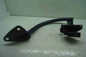 Изображение товара 224 - 00000224 petlya kryshki bagazhnika Volkswagen Lupo 3