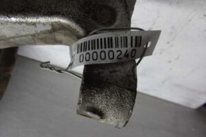 Изображение товара 240 - 00000240 kulak povorotnyj levyj Chrysler Sebring 1