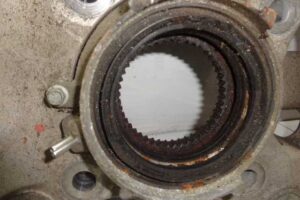 Изображение товара 240 - 00000240 kulak povorotnyj levyj Chrysler Sebring 3