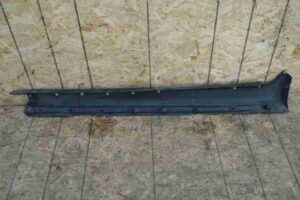 Изображение товара 247 - 00000247 porog plastikovyj pravyj Volvo V50 1