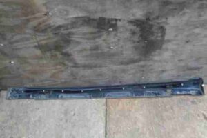 Изображение товара 252 - 00000252 porog plastikovyj pravyj Chevrolet Trailblazer 1