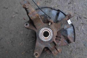 Изображение товара 257 - 00000257 kulak povorotnyj pravyj Citroen C5