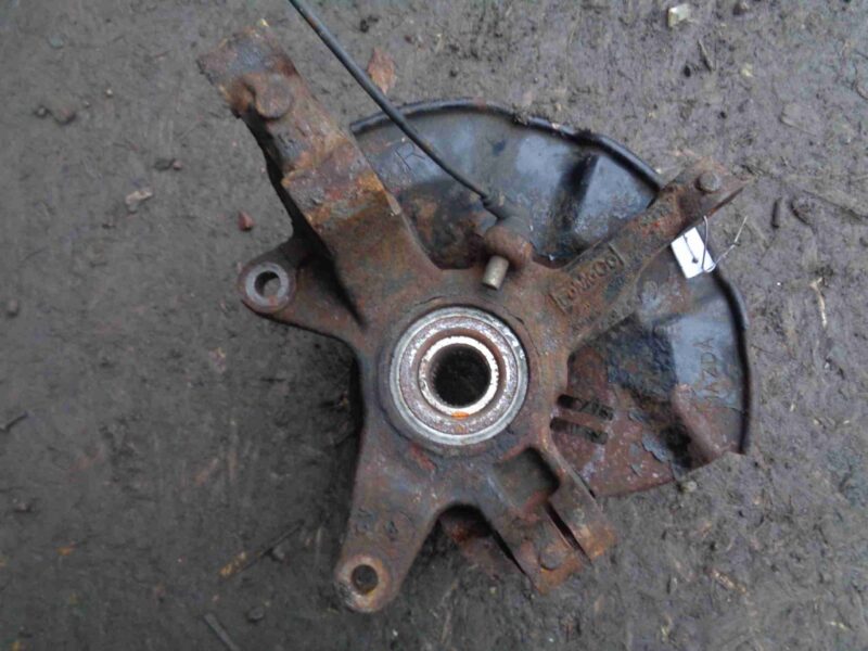 Изображение товара 257 - 00000257 kulak povorotnyj pravyj Citroen C5