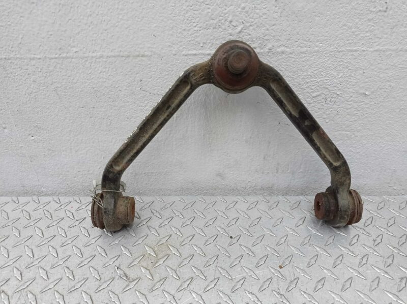 Изображение товара 309 - 00000309 rychag perednij levyj verkhnij Skoda Roomster