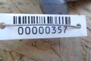 Изображение товара 357 - 00000357 porog plastikovyj levyj 3