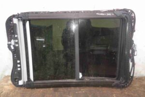 Изображение товара 468 - 00000468 lyuk Toyota Corolla Verso 8