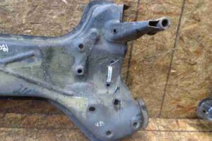 Изображение товара 484 - 00000484 balka perednyaya Mercedes GL 3