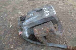 Изображение товара 496 - 00000496 support zadnij levyj Peugeot 306 2