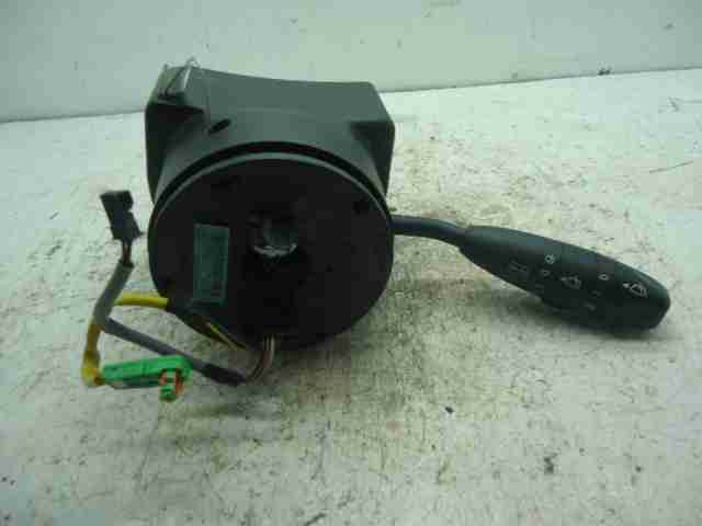 Изображение товара 538 - 00000538 pereklyuchatel podrulevoj (strekoza) Fiat Brava