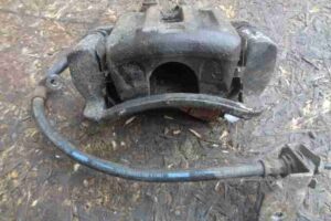 Изображение товара 615 - 00000615 support zadnij pravyj Pontiac Vibe 1