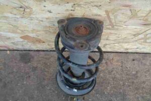 Изображение товара 643 - 00000643 amortizator perednij pravyj Lexus LS 2