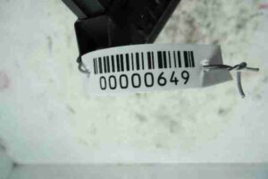 Изображение товара 649 - 00000649 knopka avarijnoj signalizatsii Audi A8 1