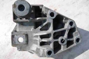 Изображение товара 651 - 00000651 kronshtejn dvigatelya Audi A8