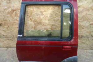 Изображение товара 679 - 00000679 dver zadnyaya levaya Skoda Roomster