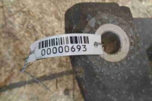 Изображение товара 693 - 00000693 balka zadnyaya 3