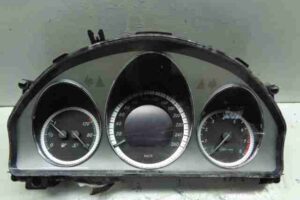 Изображение товара 730 - 00000730 schitok priborov Honda Ridgeline